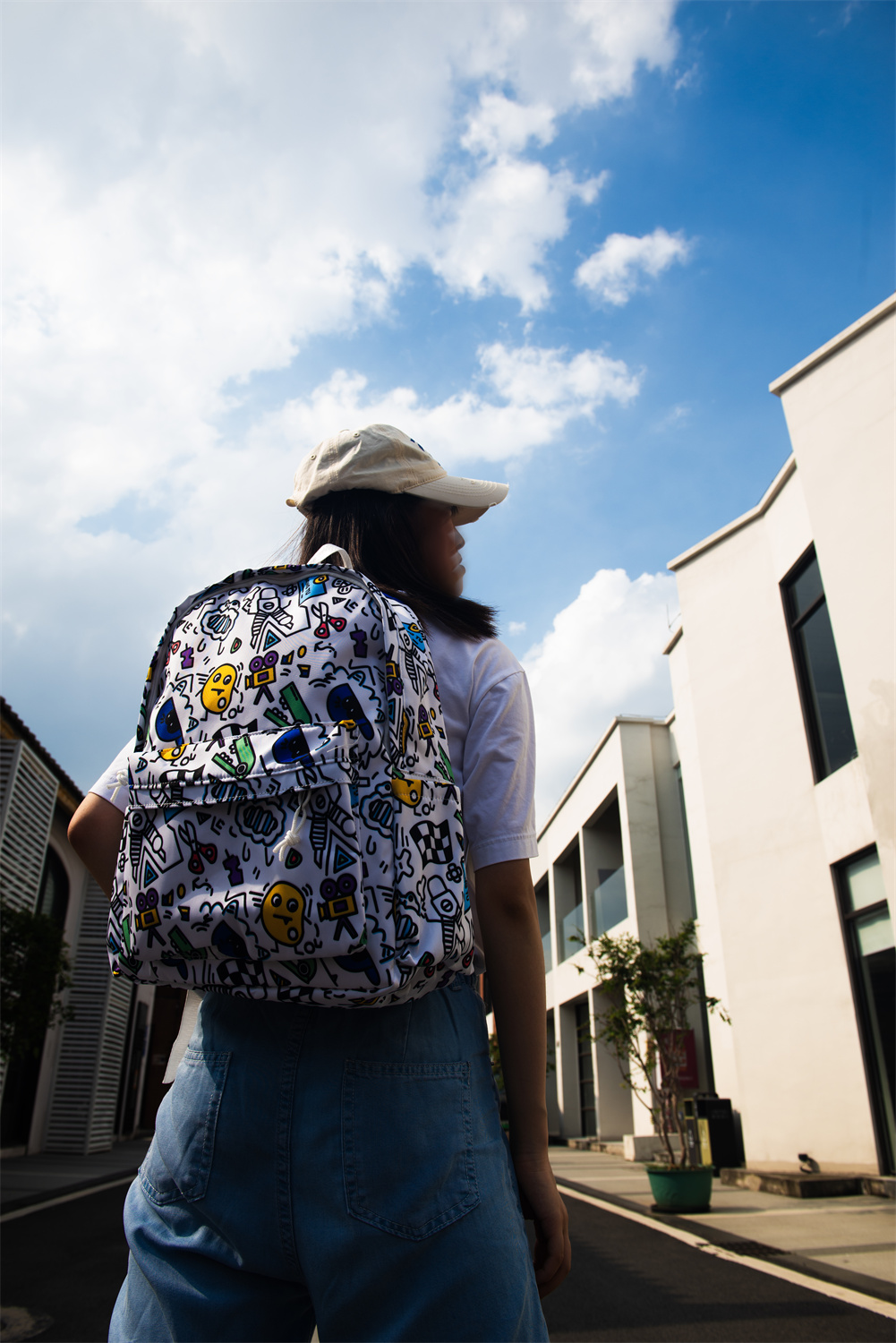 RAKU is a stylish and playful backpack built for daily use. Featuring an anti-theft back pocket and padded 15" laptop compartment, it keeps school essentials safe and secure.